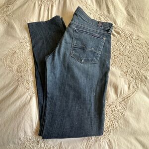 7FAM Roxanne Dark Distressed sz 26
